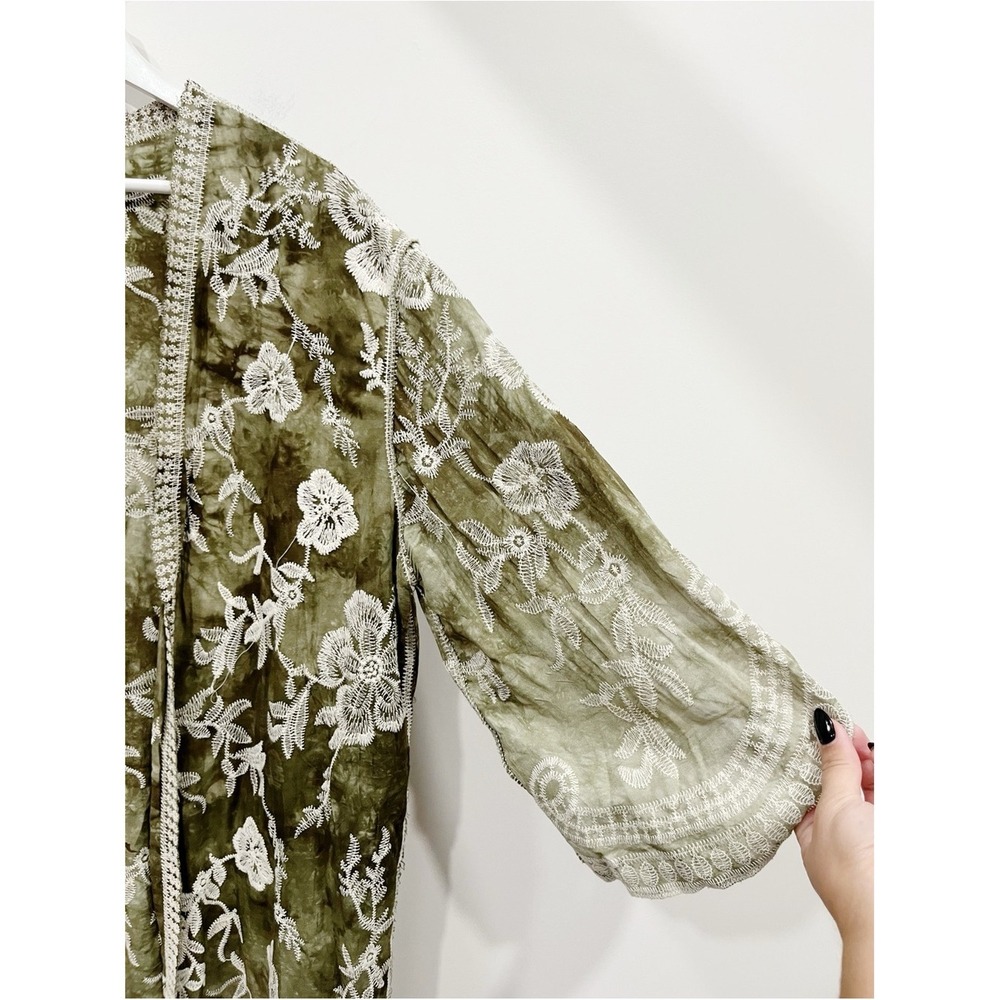 Raj Emery Embroidered Duster Kimono Olive Green White Floral Lace One Size - Picture 9 of 10